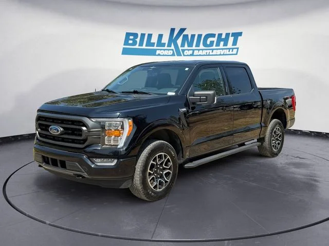 2023 Ford F-150 XLT 4WD photo