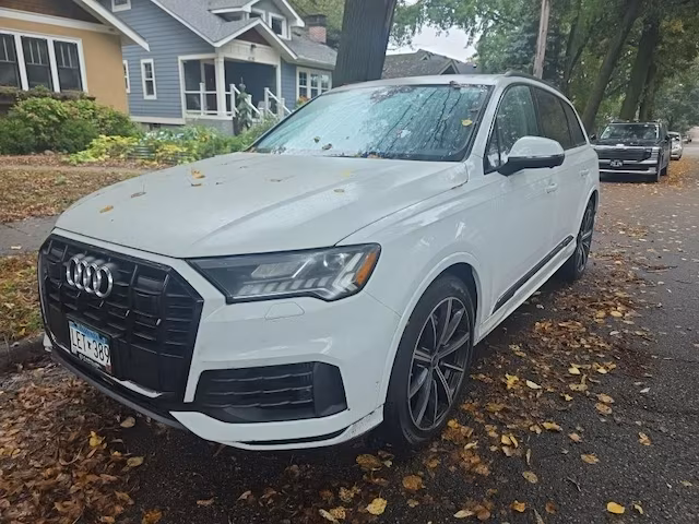 2023 Audi Q7 Prestige AWD photo