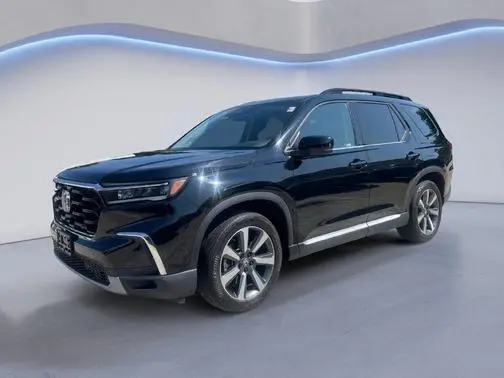 2023 Honda Pilot Touring AWD photo