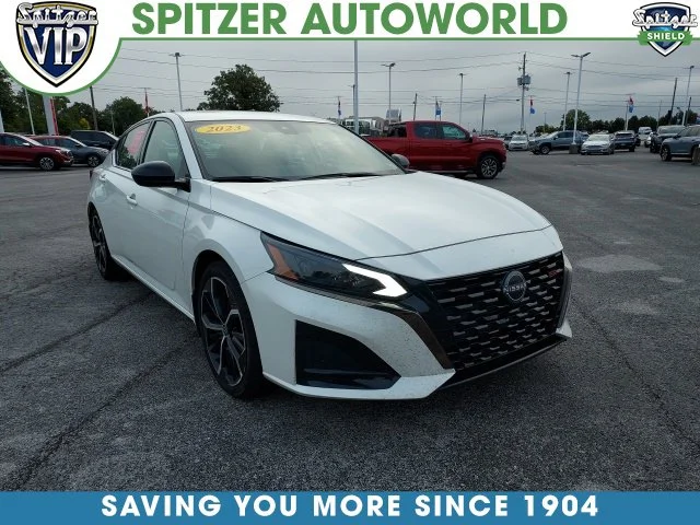 2023 Nissan Altima 2.5 SR FWD photo