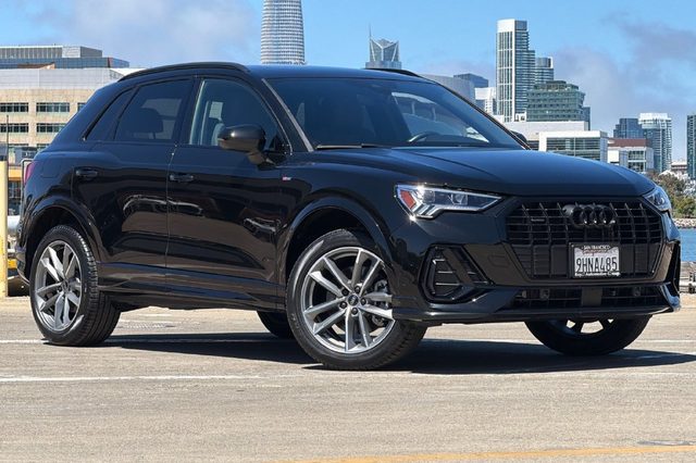 2023 Audi Q3 S line Premium AWD photo