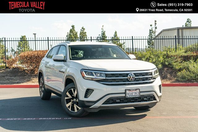 2023 Volkswagen Atlas Cross Sport 2.0T SE FWD photo