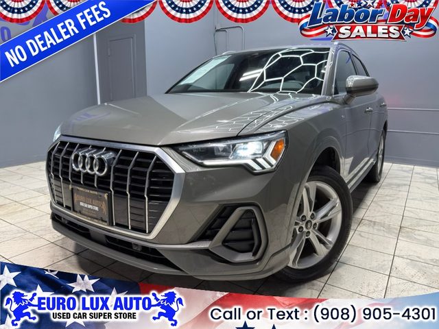 2023 Audi Q3 S line Premium AWD photo