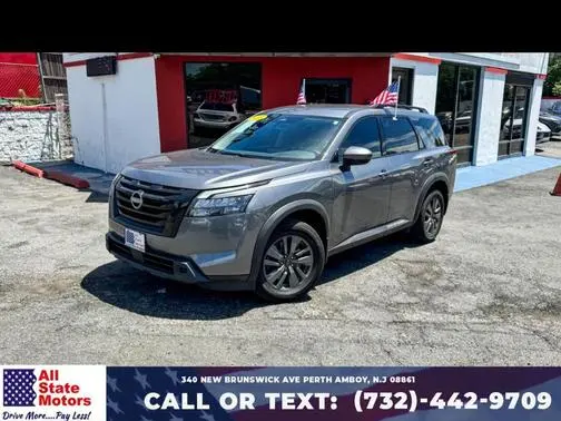 2023 Nissan Pathfinder SV 4WD photo