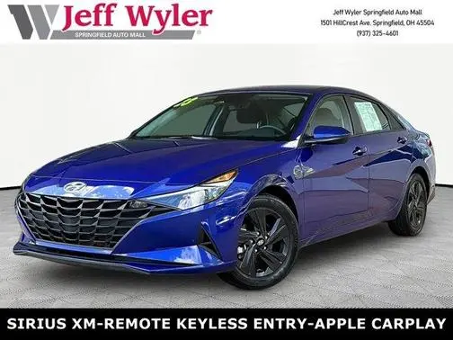 2023 Hyundai Elantra SEL FWD photo