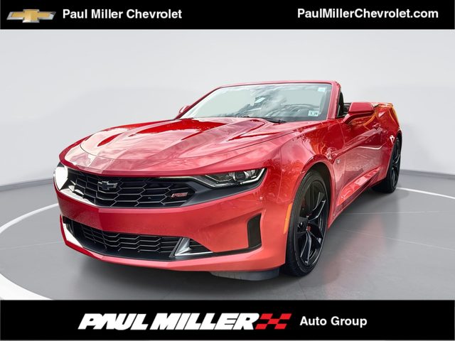 2023 Chevrolet Camaro 1LT RWD photo