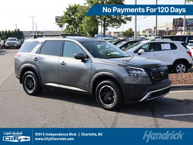 2023 Nissan Pathfinder Rock Creek 4WD photo
