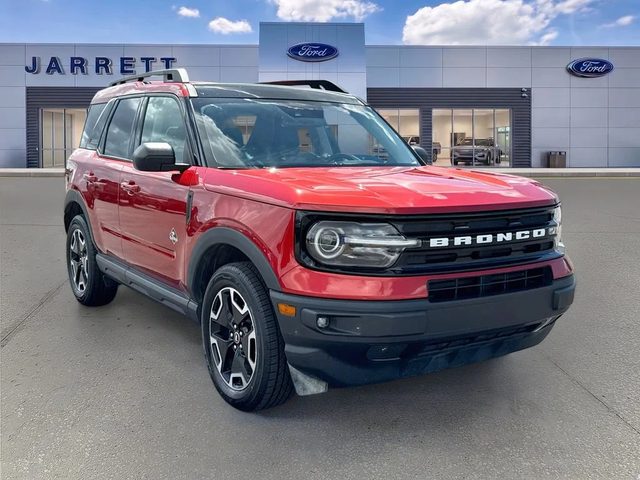 2023 Ford Bronco Sport Outer Banks 4WD photo