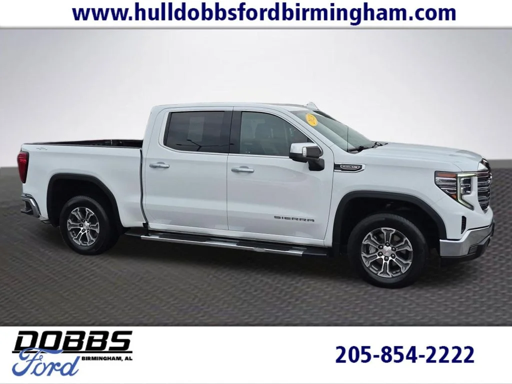 2023 GMC Sierra 1500 SLT 4WD photo