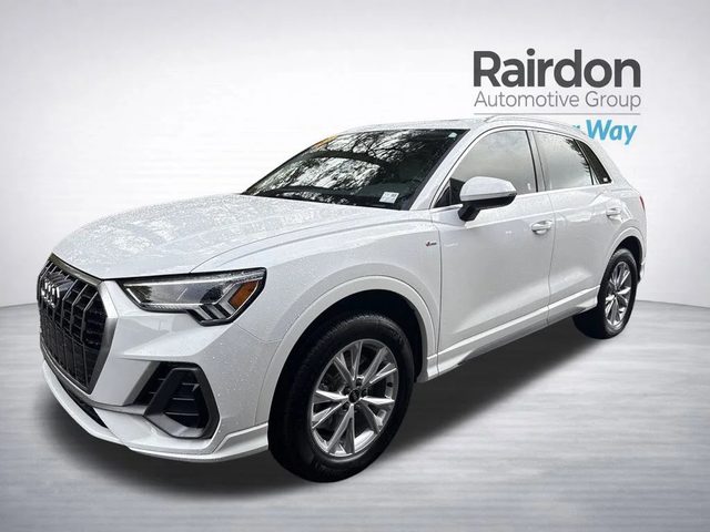 2023 Audi Q3 S line Premium AWD photo