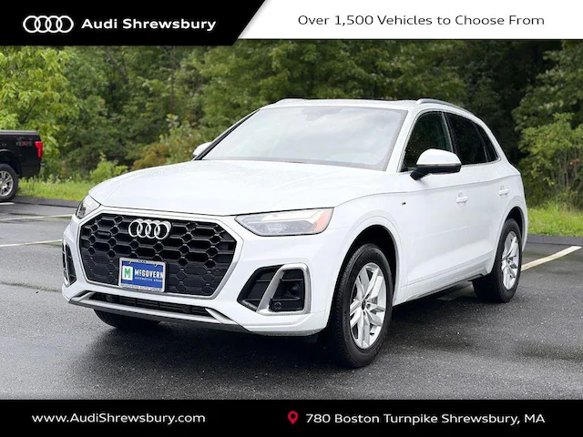 2023 Audi Q5 S line Premium AWD photo