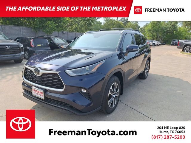 2023 Toyota Highlander XLE FWD photo