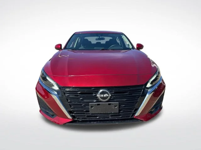 2023 Nissan Altima 2.5 SV FWD photo