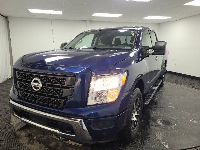 2021 Nissan Titan SV 4WD photo