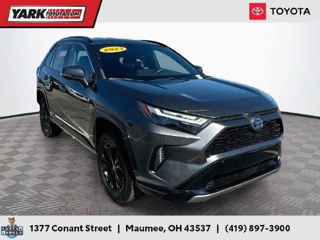 2023 Toyota RAV4 Hybrid SE AWD photo