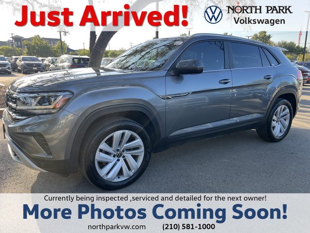 2023 Volkswagen Atlas Cross Sport 2.0T SE w/Technology FWD photo