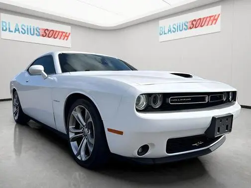 2021 Dodge Challenger R/T RWD photo