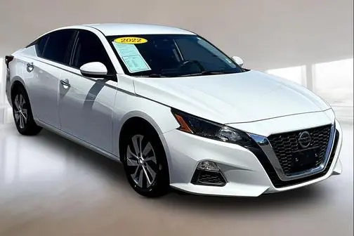 2022 Nissan Altima 2.5 S FWD photo