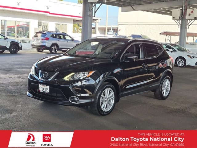 2018 Nissan Rogue Sport SV FWD photo