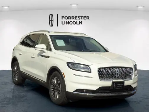2023 Lincoln Nautilus Reserve AWD photo