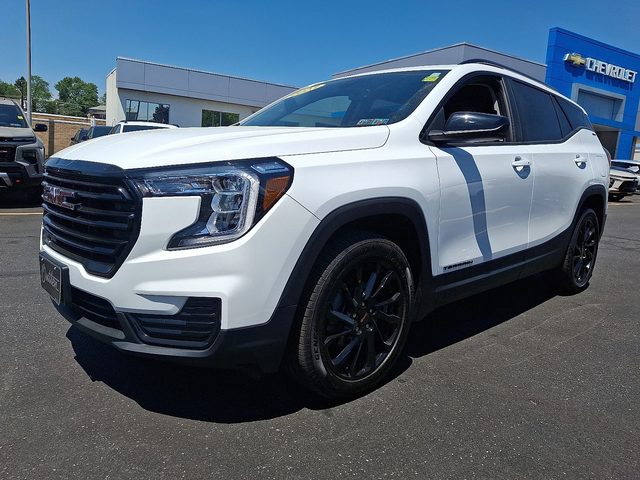 2023 GMC Terrain SLE AWD photo
