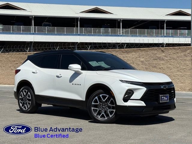 2023 Chevrolet Blazer RS FWD photo