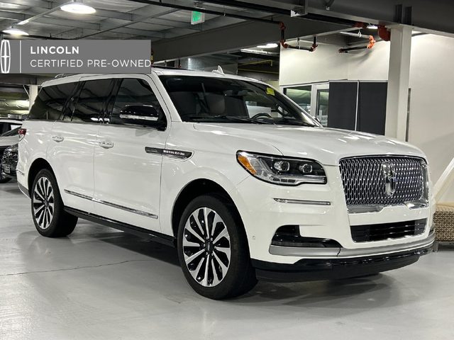 2023 Lincoln Navigator Reserve 4WD photo