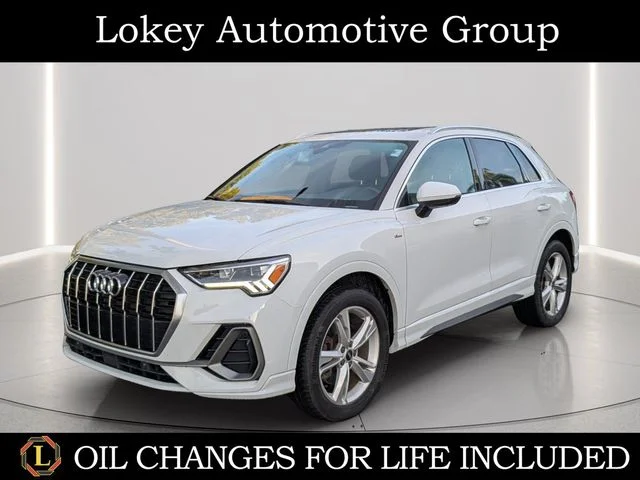 2023 Audi Q3 S line Premium Plus AWD photo