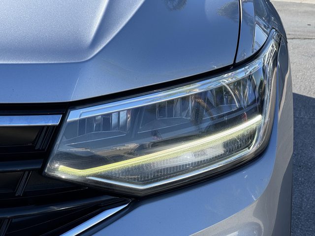 2023 Volkswagen Tiguan SE R-Line Black FWD photo