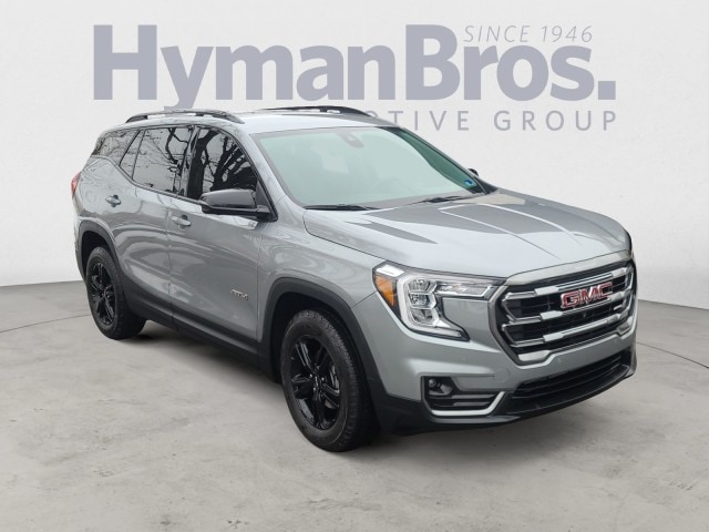 2023 GMC Terrain AT4 AWD photo