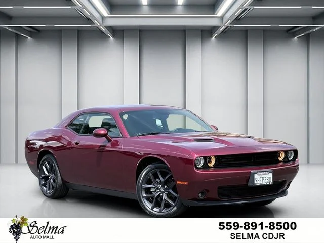 2023 Dodge Challenger SXT RWD photo