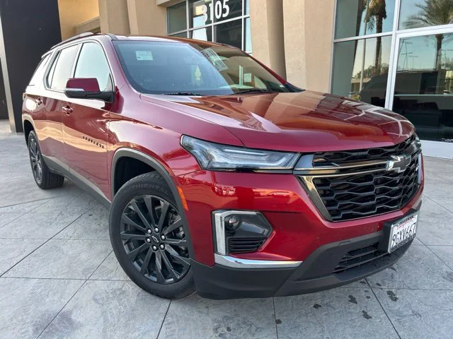 2023 Chevrolet Traverse RS FWD photo
