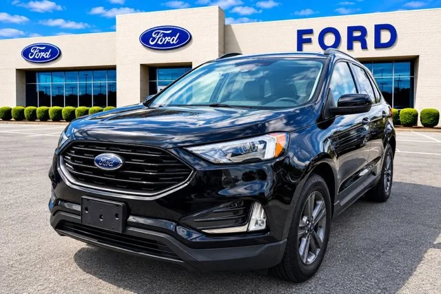 2023 Ford Edge SEL AWD photo