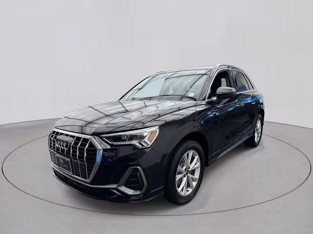 2023 Audi Q3 S line Premium AWD photo