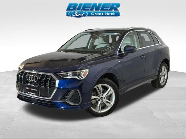 2023 Audi Q3 S line Premium Plus AWD photo