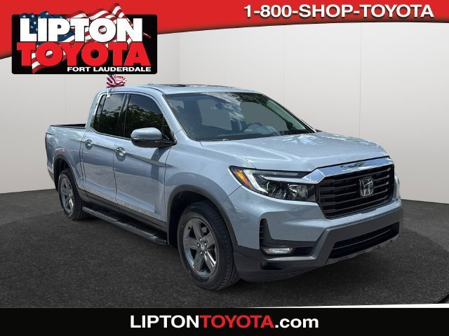 2023 Honda Ridgeline RTL-E AWD photo