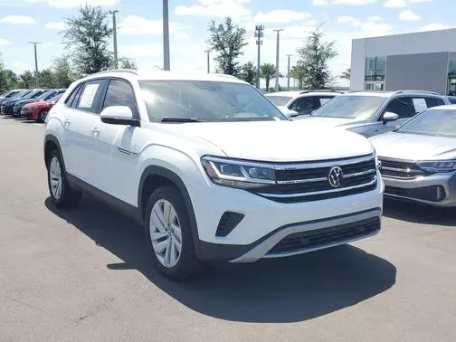 2023 Volkswagen Atlas Cross Sport 2.0T SE w/Technology FWD photo