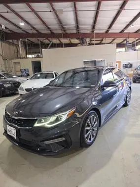 2019 Kia Optima EX FWD photo