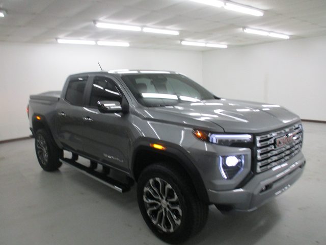 2023 GMC Canyon 4WD Denali 4WD photo