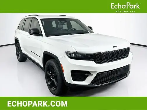 2023 Jeep Grand Cherokee Altitude RWD photo
