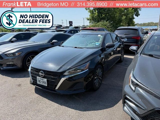 2023 Nissan Altima 2.5 SV FWD photo