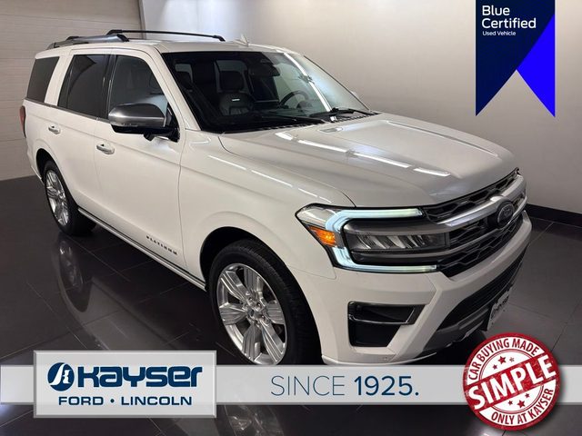 2023 Ford Expedition Platinum 4WD photo