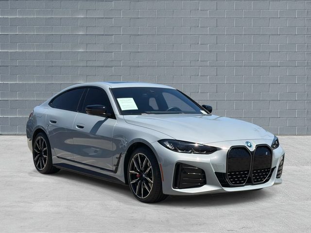 2023 BMW i4 eDrive40 RWD photo