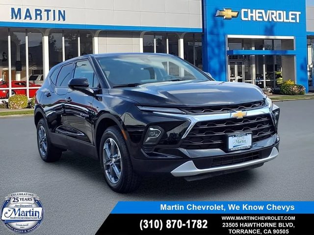 2023 Chevrolet Blazer LT FWD photo
