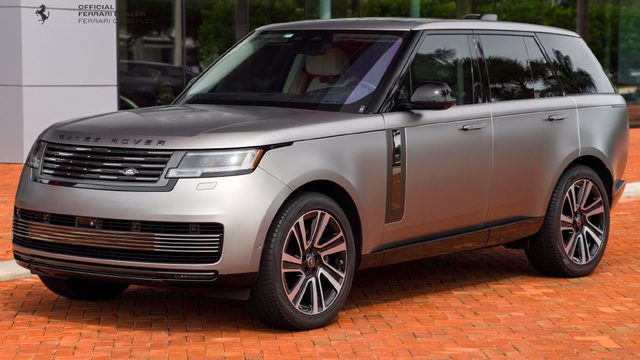 2023 Land Rover Range Rover SV AWD photo