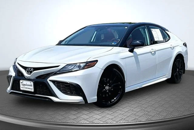 2023 Toyota Camry XSE V6 FWD photo
