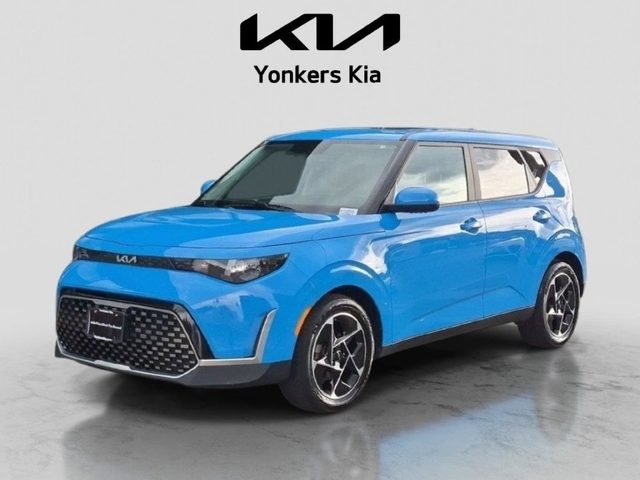 2023 Kia Soul EX FWD photo