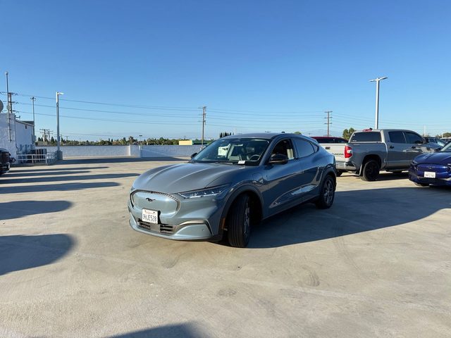 2023 Ford Mustang Mach-E Select RWD photo