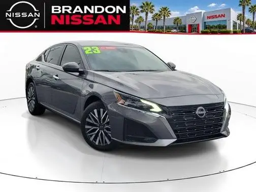 2023 Nissan Altima 2.5 SV AWD photo