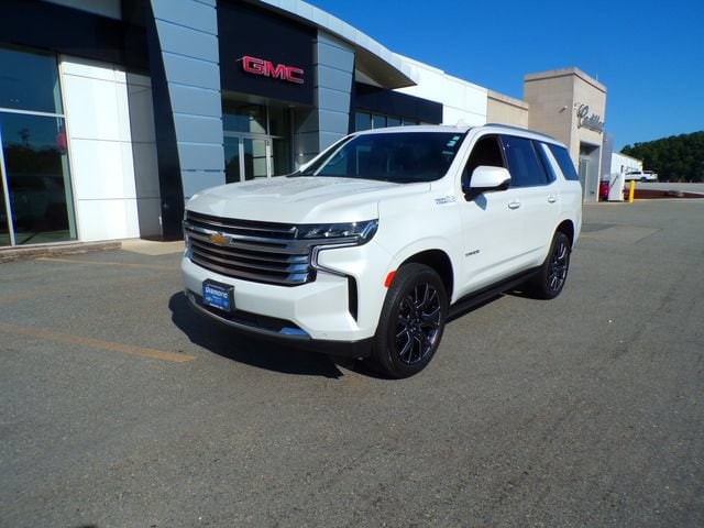 2023 Chevrolet Tahoe High Country 4WD photo